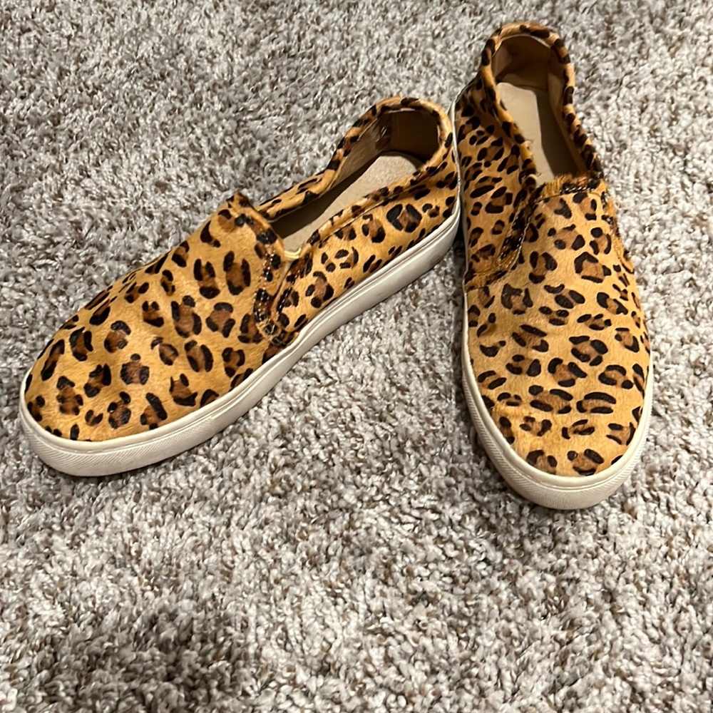 Leopard print shoes